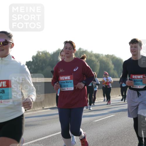 03.10.2025 - Köhlbrandbrückenlauf Jannik Wohlers http://msf.ph/oto/9063266 03.10.2025 09:24:00 Position 3 2340, 3019, 3291 meine-sportfotos.de