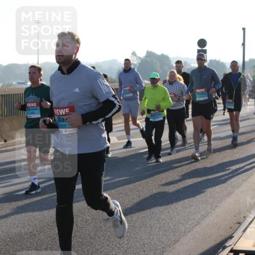 03.10.2025 - Köhlbrandbrückenlauf Lena Gebhardt http://msf.ph/oto/9063274 03.10.2025 09:20:45 Position 1 1699, 1505 meine-sportfotos.de