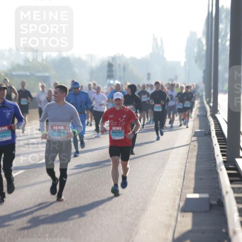 03.10.2025 - Köhlbrandbrückenlauf Jannik Wohlers http://msf.ph/oto/9063310 03.10.2025 09:16:10 Position 3  meine-sportfotos.de
