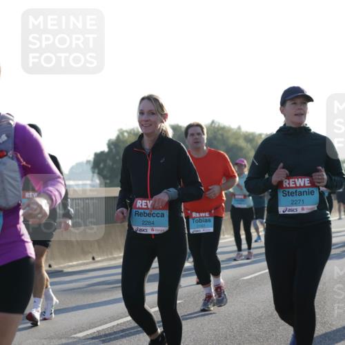 03.10.2025 - Köhlbrandbrückenlauf Jannik Wohlers http://msf.ph/oto/9063514 03.10.2025 09:24:11 Position 3 2637, 2284, 2163, 2271, 1800 meine-sportfotos.de