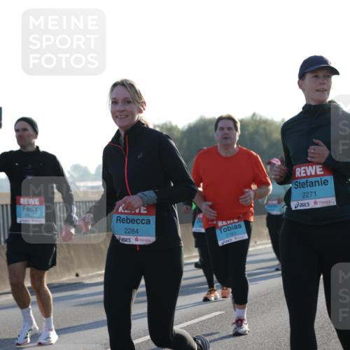 03.10.2025 - Köhlbrandbrückenlauf Jannik Wohlers http://msf.ph/oto/9063530 03.10.2025 09:24:11 Position 3 3565, 2284, 2163, 2271, 1800 meine-sportfotos.de