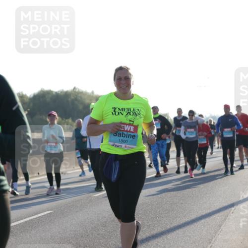 03.10.2025 - Köhlbrandbrückenlauf Jannik Wohlers http://msf.ph/oto/9063544 03.10.2025 09:24:12 Position 3 2271, 1800 meine-sportfotos.de