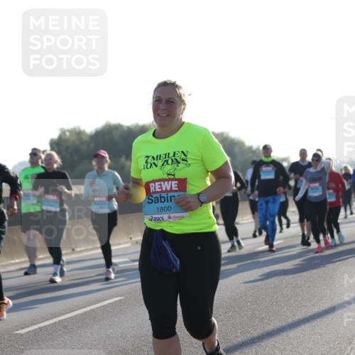 03.10.2025 - Köhlbrandbrückenlauf Jannik Wohlers http://msf.ph/oto/9063558 03.10.2025 09:24:12 Position 3 2163, 1800 meine-sportfotos.de