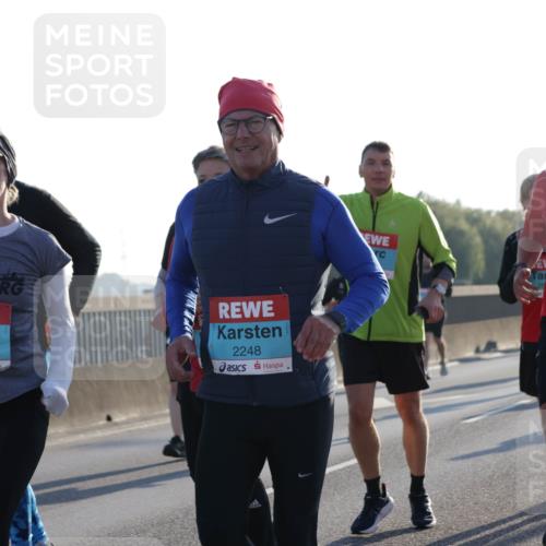 03.10.2025 - Köhlbrandbrückenlauf Jannik Wohlers http://msf.ph/oto/9063646 03.10.2025 09:24:19 Position 3 2466, 2248, 2632 meine-sportfotos.de