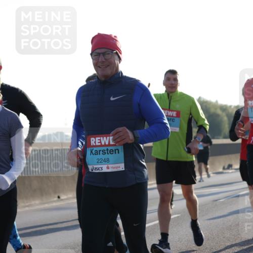 03.10.2025 - Köhlbrandbrückenlauf Jannik Wohlers http://msf.ph/oto/9063651 03.10.2025 09:24:19 Position 3 2466, 2248, 2632 meine-sportfotos.de