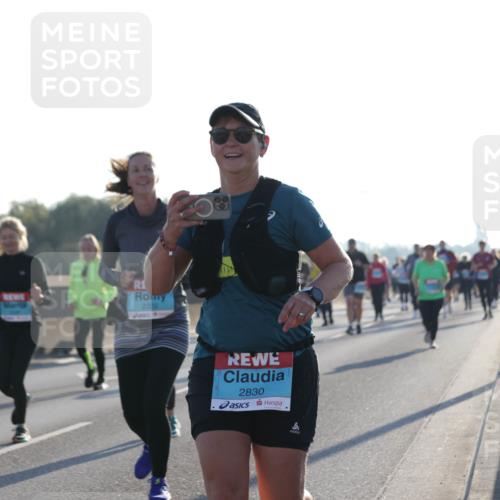 03.10.2025 - Köhlbrandbrückenlauf Jannik Wohlers http://msf.ph/oto/9063739 03.10.2025 09:24:23 Position 3 2320, 4, 2830 meine-sportfotos.de