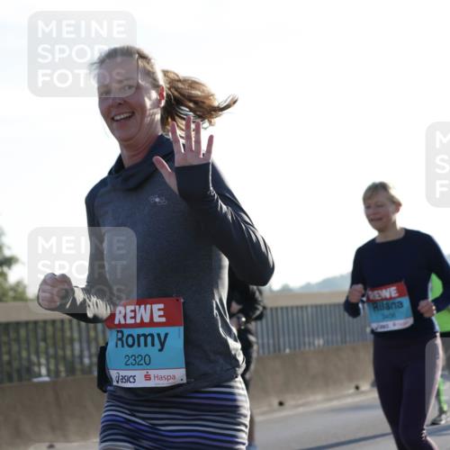 03.10.2025 - Köhlbrandbrückenlauf Jannik Wohlers http://msf.ph/oto/9063776 03.10.2025 09:24:24 Position 3 2320, 3408 meine-sportfotos.de