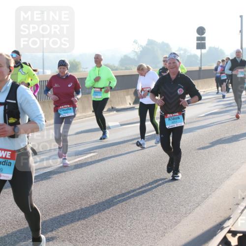 03.10.2025 - Köhlbrandbrückenlauf Lena Gebhardt http://msf.ph/oto/9063812 03.10.2025 09:21:05 Position 1 9, 1633, 3017 meine-sportfotos.de