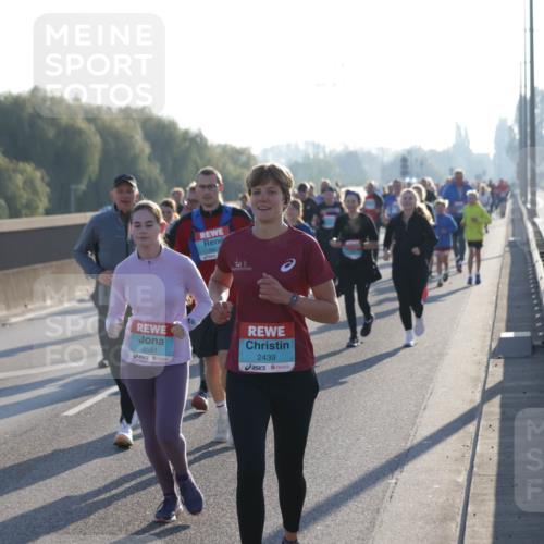 03.10.2025 - Köhlbrandbrückenlauf Jannik Wohlers http://msf.ph/oto/9063839 03.10.2025 09:24:33 Position 3 1518, 2551, 2439 meine-sportfotos.de