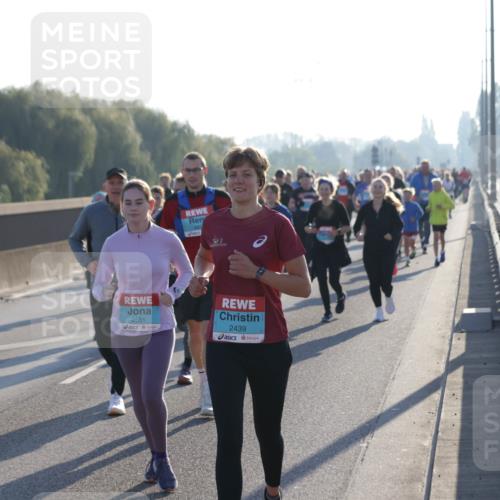 03.10.2025 - Köhlbrandbrückenlauf Jannik Wohlers http://msf.ph/oto/9063842 03.10.2025 09:24:33 Position 3 1518, 2551, 2439 meine-sportfotos.de