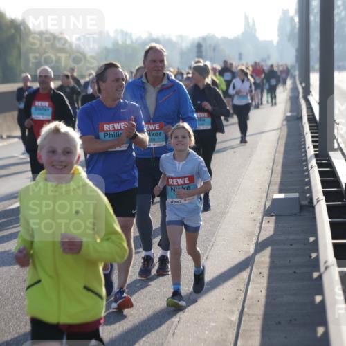 03.10.2025 - Köhlbrandbrückenlauf Jannik Wohlers http://msf.ph/oto/9063954 03.10.2025 09:24:42 Position 3 659 meine-sportfotos.de