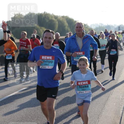 03.10.2025 - Köhlbrandbrückenlauf Jannik Wohlers http://msf.ph/oto/9063982 03.10.2025 09:24:44 Position 3 1958, 2862, 26, 2861 meine-sportfotos.de