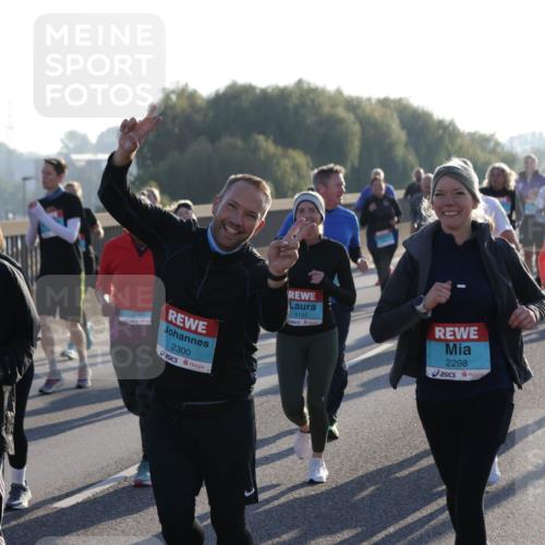 03.10.2025 - Köhlbrandbrückenlauf Jannik Wohlers http://msf.ph/oto/9064039 03.10.2025 09:24:47 Position 3 2468, 2300, 3105, 2298 meine-sportfotos.de