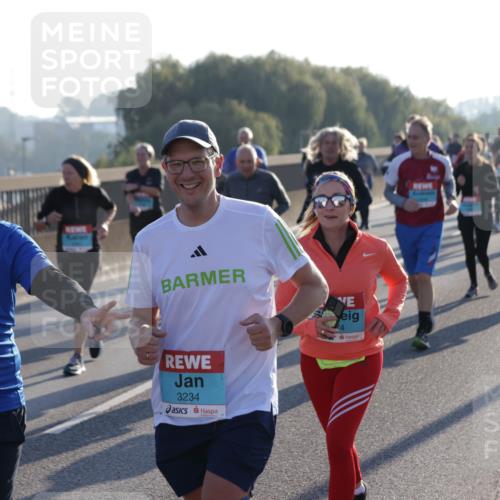 03.10.2025 - Köhlbrandbrückenlauf Jannik Wohlers http://msf.ph/oto/9064108 03.10.2025 09:24:49 Position 3 1814, 3234 meine-sportfotos.de