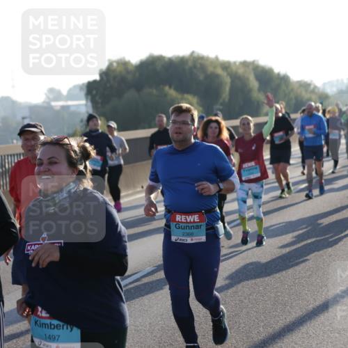 03.10.2025 - Köhlbrandbrückenlauf Jannik Wohlers http://msf.ph/oto/9064168 03.10.2025 09:25:01 Position 3 1606, 1497, 2366 meine-sportfotos.de