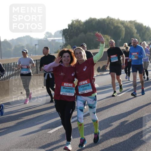 03.10.2025 - Köhlbrandbrückenlauf Jannik Wohlers http://msf.ph/oto/9064224 03.10.2025 09:25:03 Position 3 2133, 2554, 2533, 1961 meine-sportfotos.de