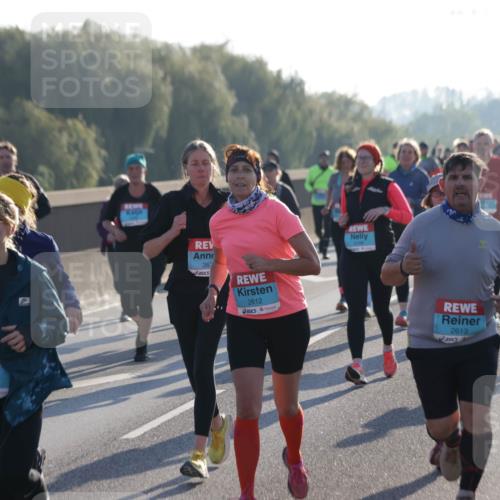 03.10.2025 - Köhlbrandbrückenlauf Jannik Wohlers http://msf.ph/oto/9064271 03.10.2025 09:25:08 Position 3 3739, 36, 2612, 2613 meine-sportfotos.de