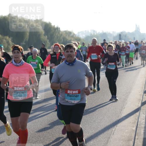 03.10.2025 - Köhlbrandbrückenlauf Jannik Wohlers http://msf.ph/oto/9064298 03.10.2025 09:25:09 Position 3 3670, 2612, 2613 meine-sportfotos.de