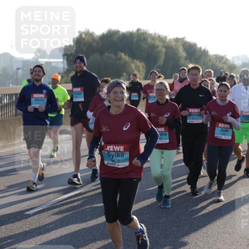 03.10.2025 - Köhlbrandbrückenlauf Jannik Wohlers http://msf.ph/oto/9064487 03.10.2025 09:25:21 Position 3 2212, 3478, 786, 2511, 2465 meine-sportfotos.de