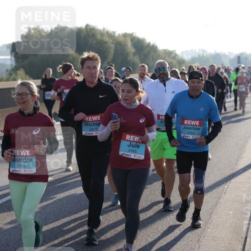 03.10.2025 - Köhlbrandbrückenlauf Jannik Wohlers http://msf.ph/oto/9064509 03.10.2025 09:25:23 Position 3 2085, 2086, 2511, 2465, 3393 meine-sportfotos.de