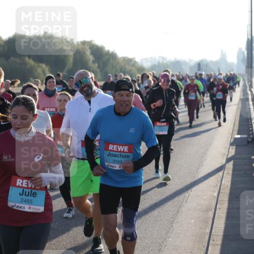 03.10.2025 - Köhlbrandbrückenlauf Jannik Wohlers http://msf.ph/oto/9064518 03.10.2025 09:25:23 Position 3 2465, 3393 meine-sportfotos.de