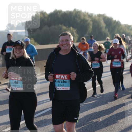 03.10.2025 - Köhlbrandbrückenlauf Jannik Wohlers http://msf.ph/oto/9064573 03.10.2025 09:25:28 Position 3 2378, 2348, 2727 meine-sportfotos.de