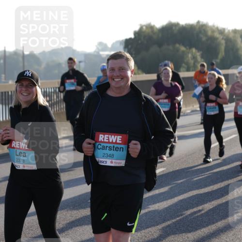 03.10.2025 - Köhlbrandbrückenlauf Jannik Wohlers http://msf.ph/oto/9064599 03.10.2025 09:25:29 Position 3 2378, 2348, 2727, 917 meine-sportfotos.de