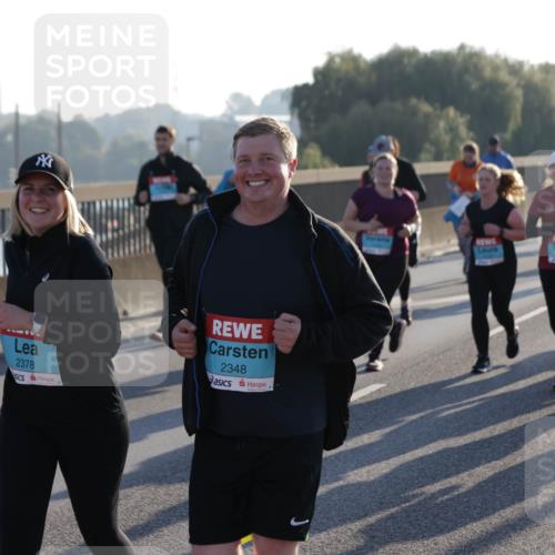 03.10.2025 - Köhlbrandbrückenlauf Jannik Wohlers http://msf.ph/oto/9064601 03.10.2025 09:25:29 Position 3 2378, 2348 meine-sportfotos.de