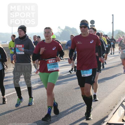03.10.2025 - Köhlbrandbrückenlauf Lena Gebhardt http://msf.ph/oto/9064631 03.10.2025 09:21:42 Position 1 1632, 1650, 2325, 1193, 1195 meine-sportfotos.de