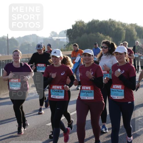 03.10.2025 - Köhlbrandbrückenlauf Jannik Wohlers http://msf.ph/oto/9064635 03.10.2025 09:25:31 Position 3 2438, 2726, 2725, 2727, 3588 meine-sportfotos.de