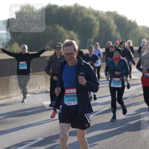 03.10.2025 - Köhlbrandbrückenlauf Jannik Wohlers http://msf.ph/oto/9064762 03.10.2025 09:25:38 Position 3 2259 meine-sportfotos.de
