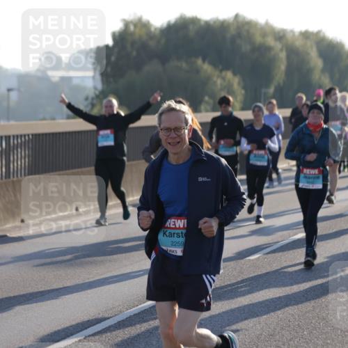 03.10.2025 - Köhlbrandbrückenlauf Jannik Wohlers http://msf.ph/oto/9064772 03.10.2025 09:25:39 Position 3 2259 meine-sportfotos.de