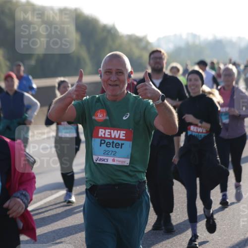 03.10.2025 - Köhlbrandbrückenlauf Jannik Wohlers http://msf.ph/oto/9064862 03.10.2025 09:25:45 Position 3 2516, 2272 meine-sportfotos.de