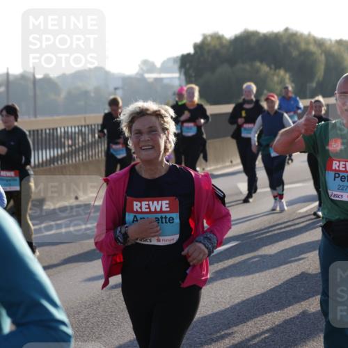 03.10.2025 - Köhlbrandbrückenlauf Jannik Wohlers http://msf.ph/oto/9064868 03.10.2025 09:25:45 Position 3 2272 meine-sportfotos.de