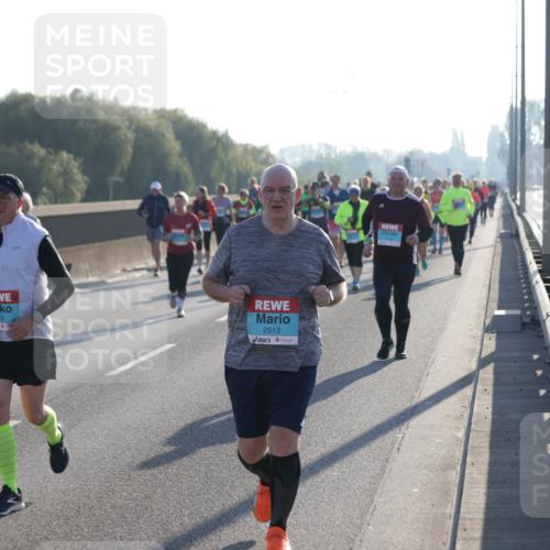 03.10.2025 - Köhlbrandbrückenlauf Jannik Wohlers http://msf.ph/oto/9064923 03.10.2025 09:25:52 Position 3 3292, 3293, 2513 meine-sportfotos.de