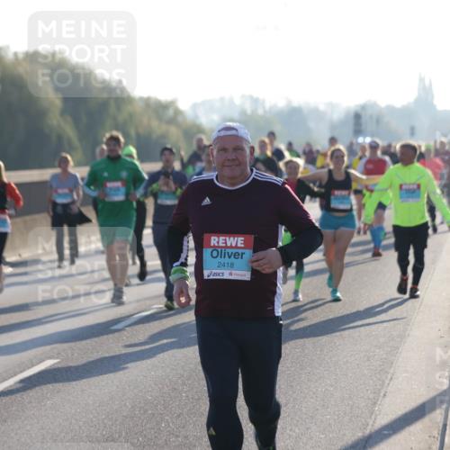 03.10.2025 - Köhlbrandbrückenlauf Jannik Wohlers http://msf.ph/oto/9064945 03.10.2025 09:25:55 Position 3 2418 meine-sportfotos.de