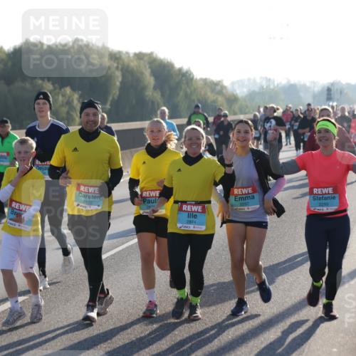 03.10.2025 - Köhlbrandbrückenlauf Jannik Wohlers http://msf.ph/oto/9065167 03.10.2025 09:26:08 Position 3 2872, 287, 2874, 2297, 2299 meine-sportfotos.de