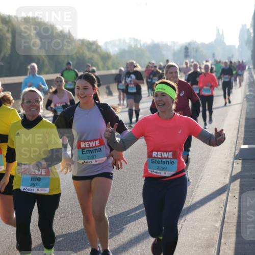03.10.2025 - Köhlbrandbrückenlauf Jannik Wohlers http://msf.ph/oto/9065194 03.10.2025 09:26:08 Position 3 2875, 2874, 2297, 2299 meine-sportfotos.de