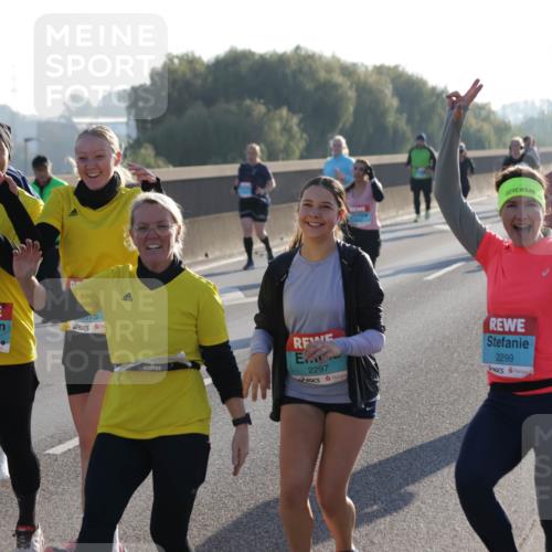 03.10.2025 - Köhlbrandbrückenlauf Jannik Wohlers http://msf.ph/oto/9065246 03.10.2025 09:26:10 Position 3 2872, 075, 2297, 2299 meine-sportfotos.de