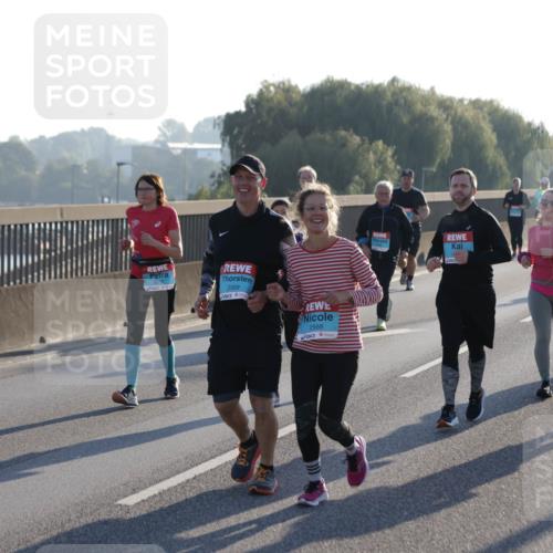03.10.2025 - Köhlbrandbrückenlauf Jannik Wohlers http://msf.ph/oto/9065520 03.10.2025 09:26:27 Position 3 2569, 2568 meine-sportfotos.de