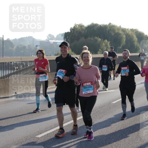 03.10.2025 - Köhlbrandbrückenlauf Jannik Wohlers http://msf.ph/oto/9065525 03.10.2025 09:26:28 Position 3 569, 2568 meine-sportfotos.de