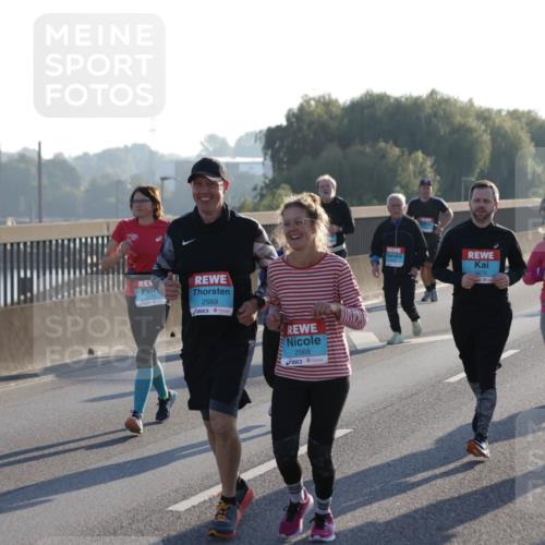 03.10.2025 - Köhlbrandbrückenlauf Jannik Wohlers http://msf.ph/oto/9065540 03.10.2025 09:26:28 Position 3 2569, 2568, 3475 meine-sportfotos.de