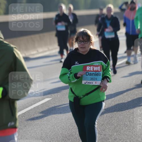 03.10.2025 - Köhlbrandbrückenlauf Jannik Wohlers http://msf.ph/oto/9065556 03.10.2025 09:26:30 Position 3 3624 meine-sportfotos.de