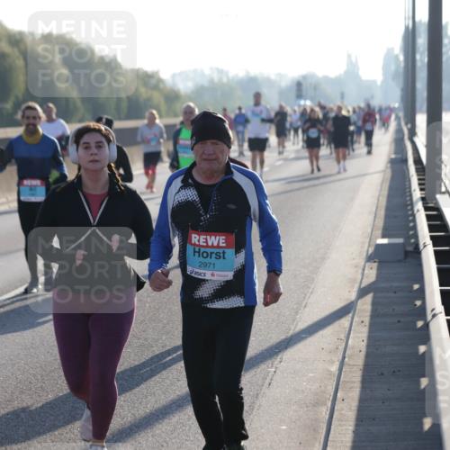 03.10.2025 - Köhlbrandbrückenlauf Jannik Wohlers http://msf.ph/oto/9065618 03.10.2025 09:26:38 Position 3 2971 meine-sportfotos.de