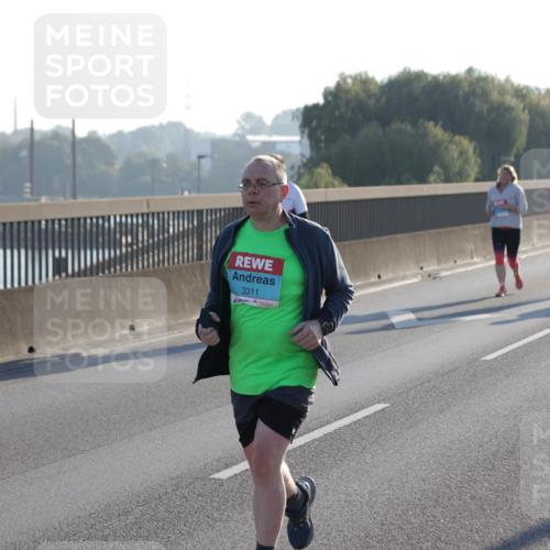 03.10.2025 - Köhlbrandbrückenlauf Jannik Wohlers http://msf.ph/oto/9065741 03.10.2025 09:26:44 Position 3 3311 meine-sportfotos.de