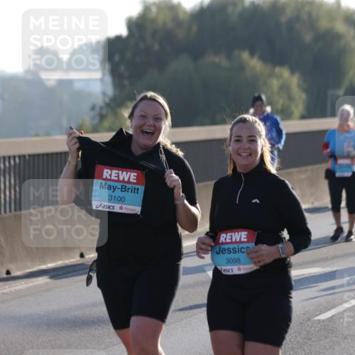 03.10.2025 - Köhlbrandbrückenlauf Jannik Wohlers http://msf.ph/oto/9065860 03.10.2025 09:26:54 Position 3 3100, 3098 meine-sportfotos.de