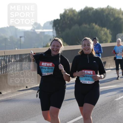 03.10.2025 - Köhlbrandbrückenlauf Jannik Wohlers http://msf.ph/oto/9065872 03.10.2025 09:26:55 Position 3 3100, 3098 meine-sportfotos.de