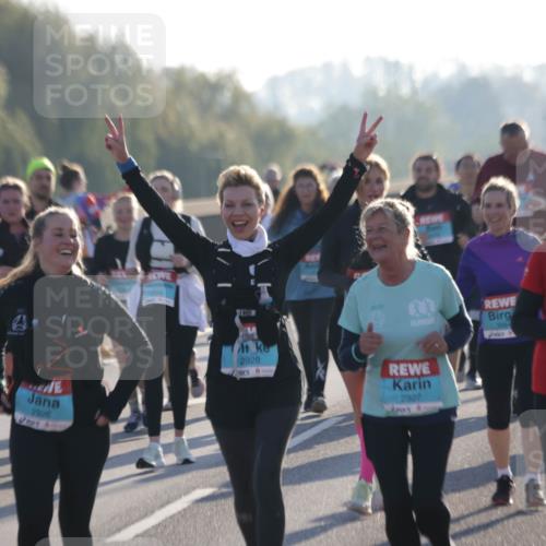 03.10.2025 - Köhlbrandbrückenlauf Jannik Wohlers http://msf.ph/oto/9065915 03.10.2025 09:26:57 Position 3 2926, 3094, 2928, 2927, 2565 meine-sportfotos.de