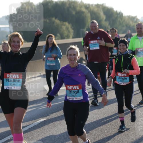 03.10.2025 - Köhlbrandbrückenlauf Jannik Wohlers http://msf.ph/oto/9066104 03.10.2025 09:27:04 Position 3 2859, 3095, 3094, 1923, 2480 meine-sportfotos.de