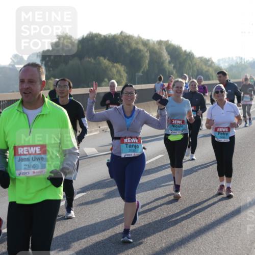03.10.2025 - Köhlbrandbrückenlauf Jannik Wohlers http://msf.ph/oto/9066163 03.10.2025 09:27:08 Position 3 2179, 2480, 2530 meine-sportfotos.de